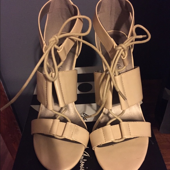 Michael Antonio heels - Picture 3 of 5